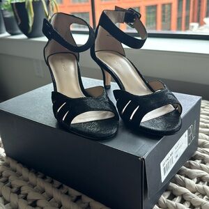 Pelle Moda Bettina-MS Heels